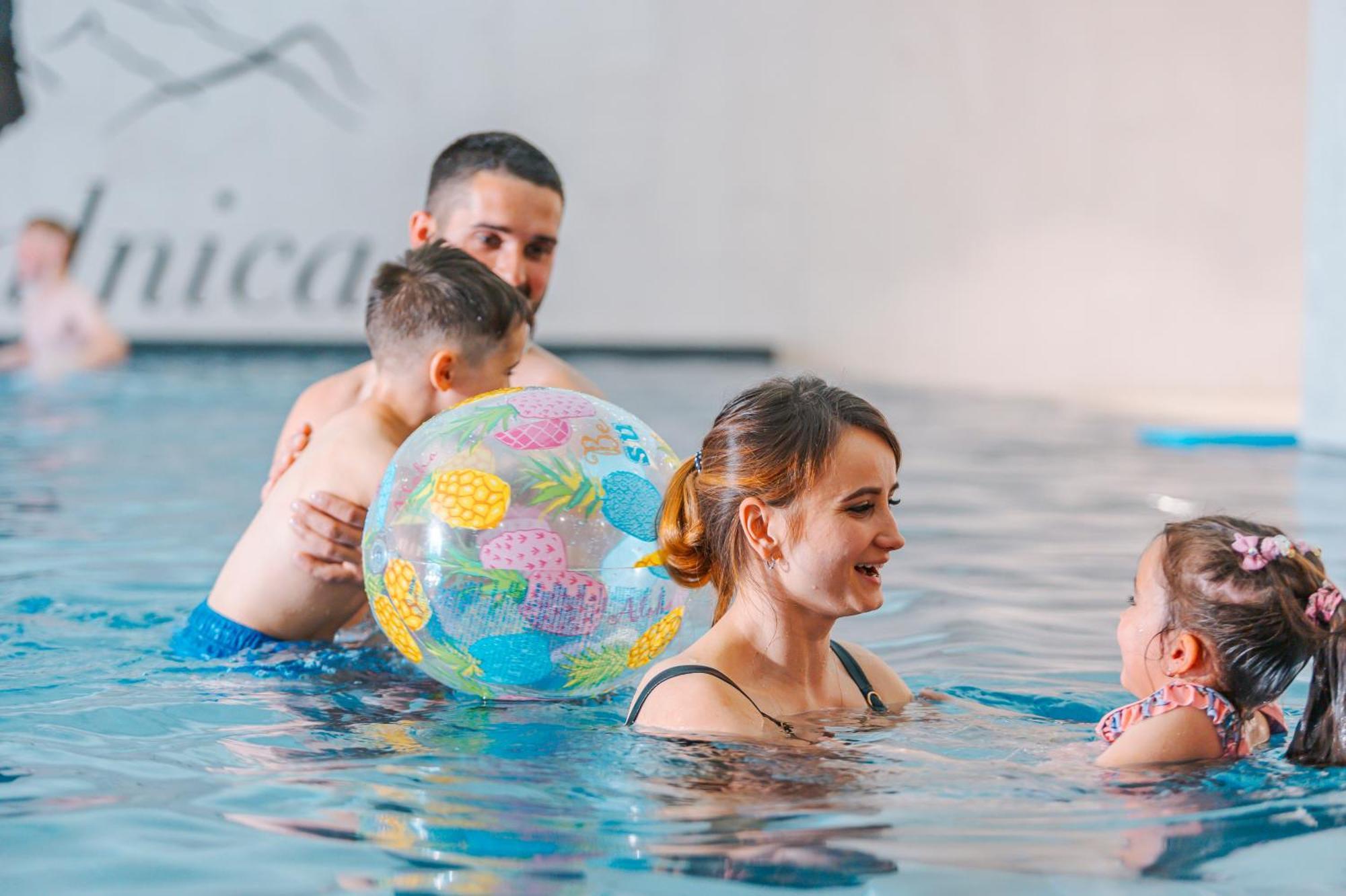 Kazalnica Family&Conference Resort Kolo Karpacza Соснувка Экстерьер фото